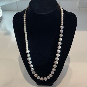 Sundance Catalog Gray & White Freshwater Pearls Hand Knotted Nk-NEW